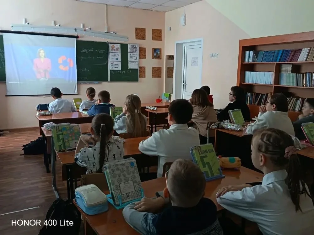 В нашей школе продолжается месячник ЭкоБезопасности🌏🌳🍀 Классные руководители 1-11 классов с 9.03.26-