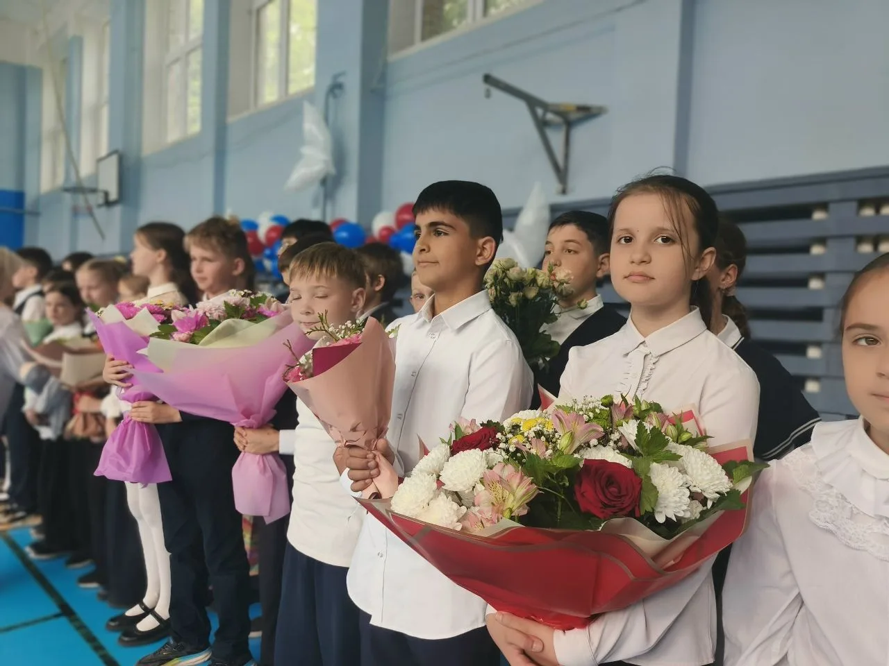 Последний звонок в начальной школе: праздник роста и новых достижений