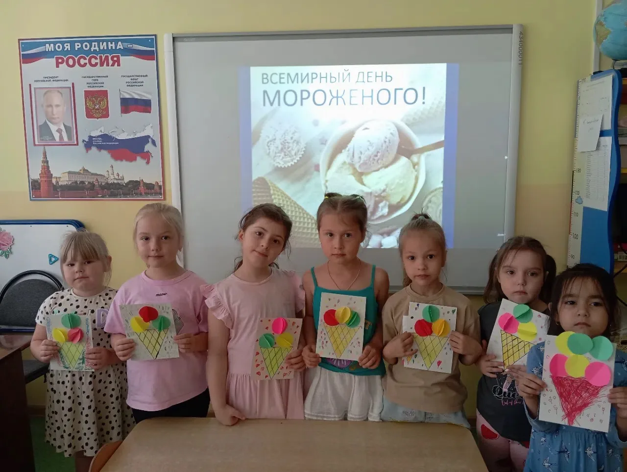 10 июня в здании 3 отмечали День мороженого — праздник детства и радости! Сначала ребята погрузились