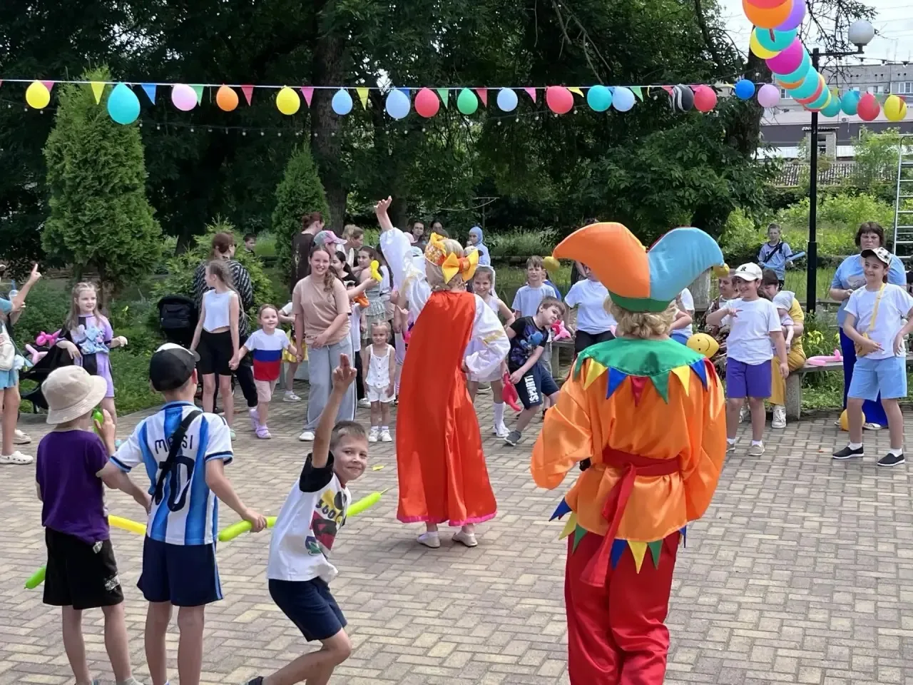 🎉 Сегодня на территории администрации пгт Тлюстенхабль состоялся праздник, посвящённый...