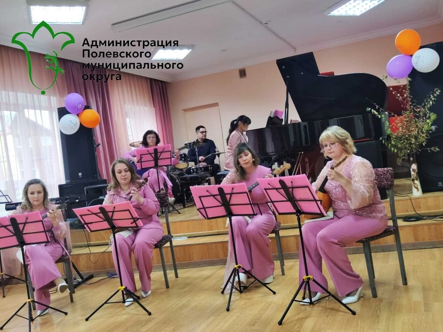 В Полевском поздравили ветеранов муниципальной службы