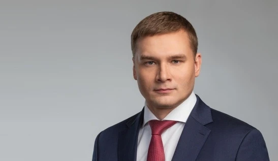 Валентин Коновалов: "Мы способны преодолеть любые трудности и невзгоды" 
 
Сегодня - День России. Дл