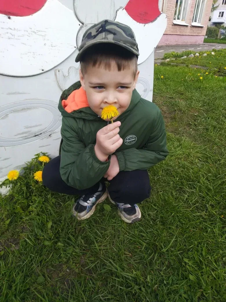 Центр развития ребёнка - детский сад "Ленок":   💛 ДЕНЬ ОДУВАНЧИКА 💛  На лужайке, возле леса, Расцвел