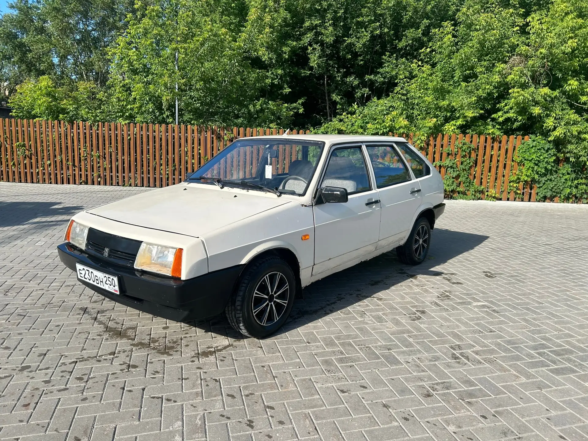 Ваз 2109(ЭКСПОРТ) в ДОСТОЙНОМ состоянии!