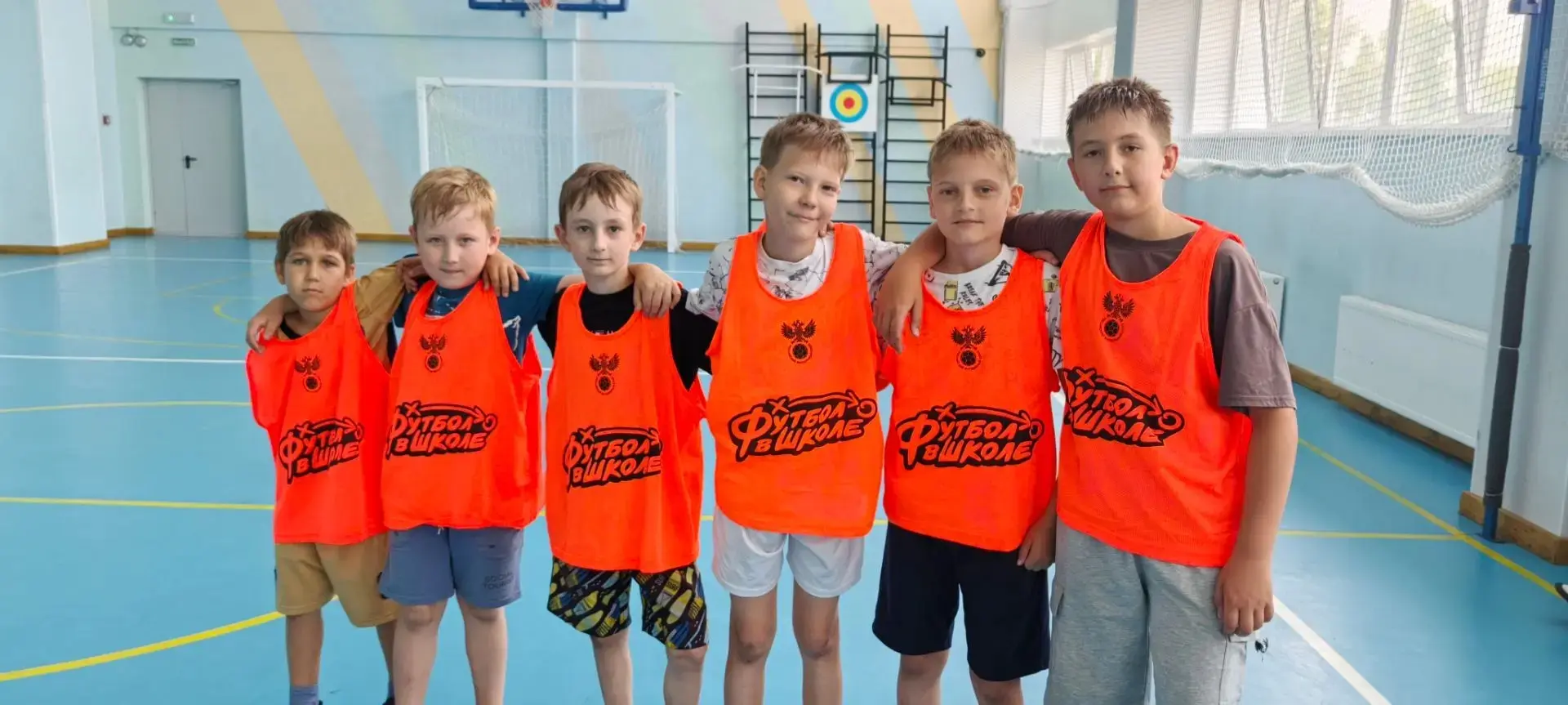 🌞 Сегодня в "Солнечном" день был посвящён здоровому образу жизни! Ребята активно участвовали в турн