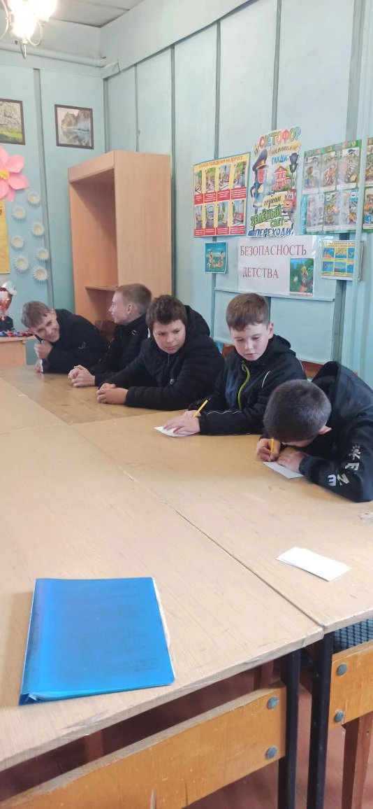 Праздник знаний и творчества: в Веселовском ДК встретили 1 сентября