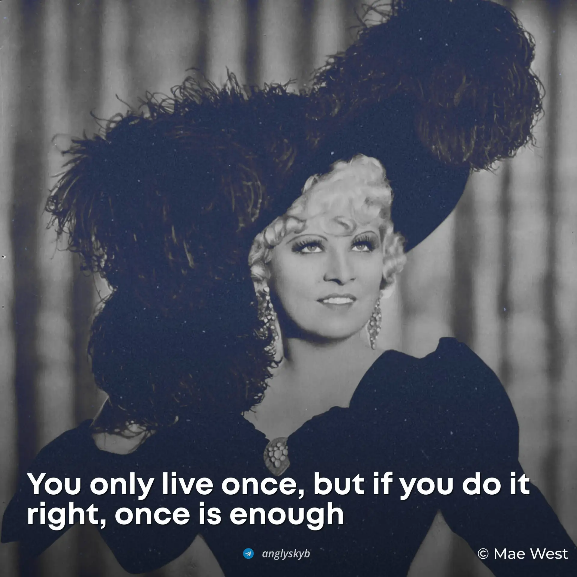 • Right [raɪt] — Правильно
• Enough [ɪˈnʌf] — Достаточно

#MaeWest

Вечерний English