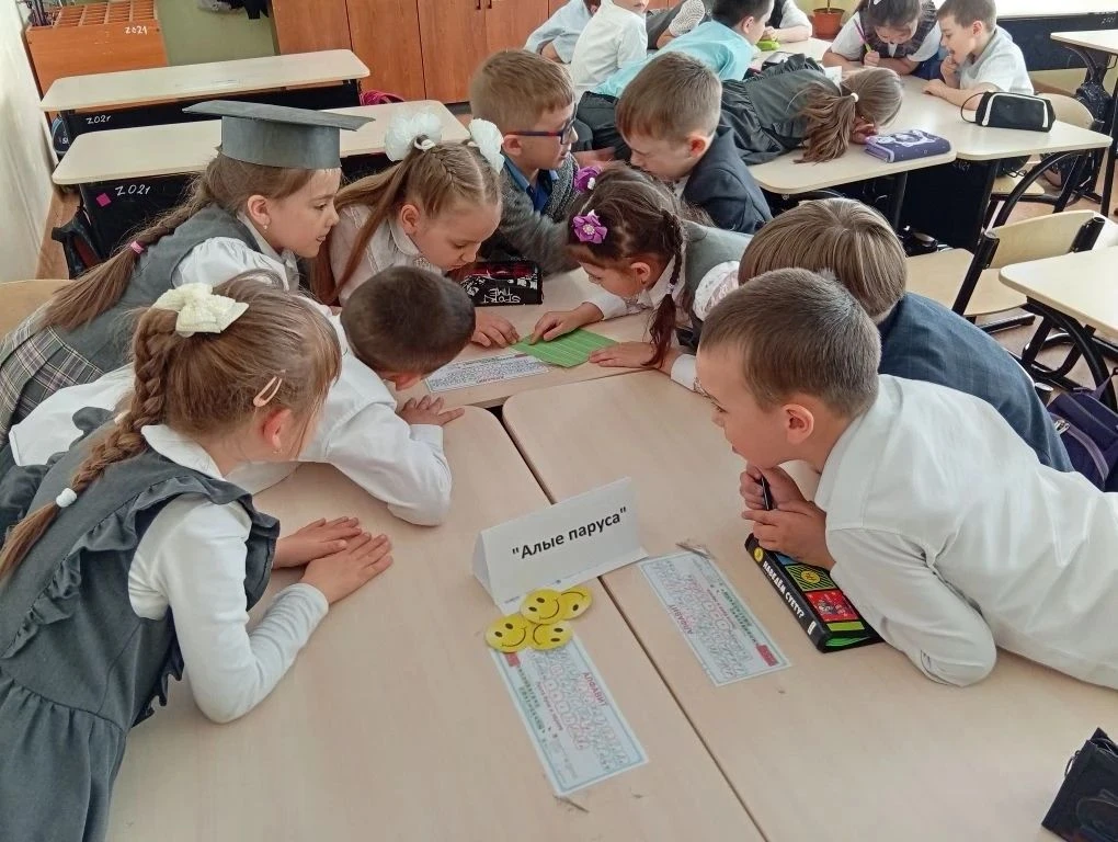 В рамках Недели начальных классов продолжаются открытые уроки и мероприятия. В 1 «Б» классе прошло  