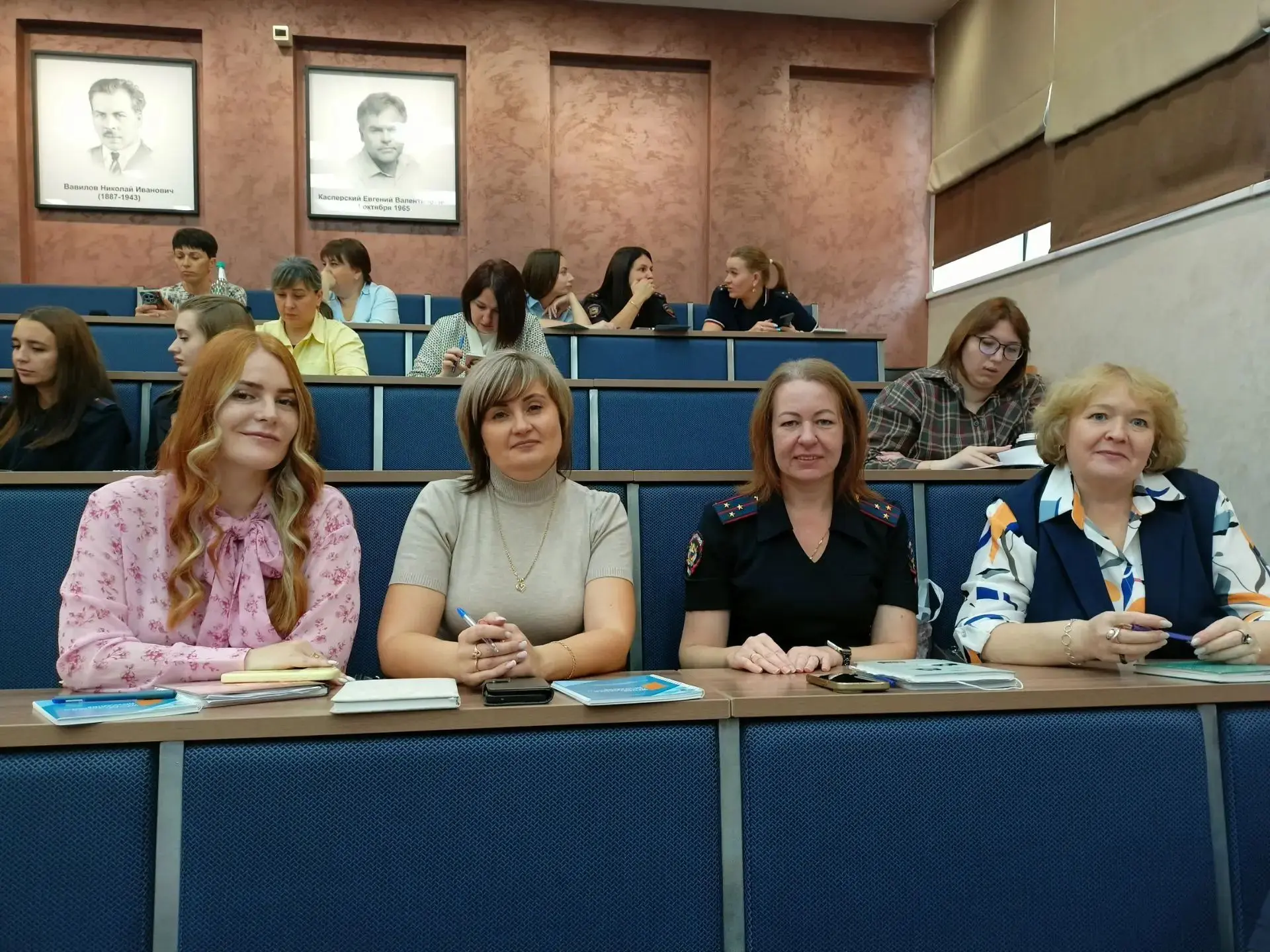 В г Кемерово 1 и 2 октября проходит областной интенсив "Школа профилактики деструктивно...
