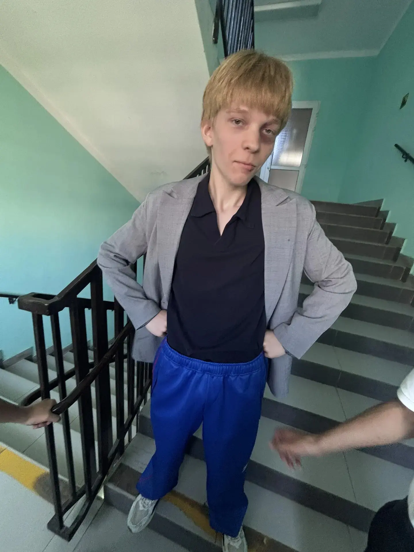 💞💞💞А у нас сегодня в школе прошёл день в стиле 90-х ☺ Школьники с удовольствием подхватили идею.  🧒👦