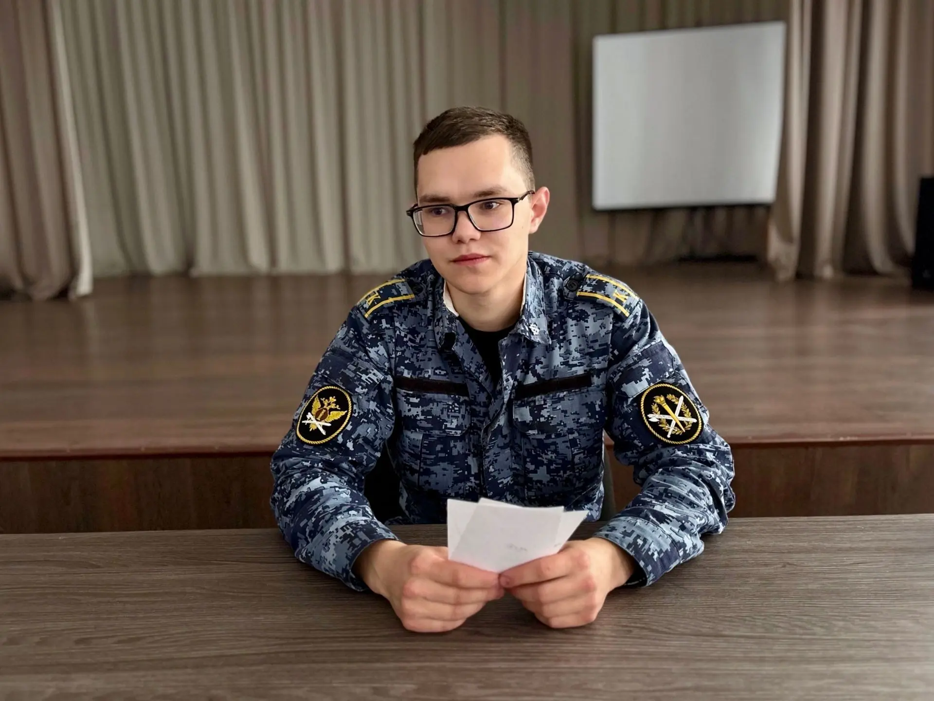 Псковские курсанты приняли участие в мероприятиях, посвященных Дню России

В Псковском филиале Униве