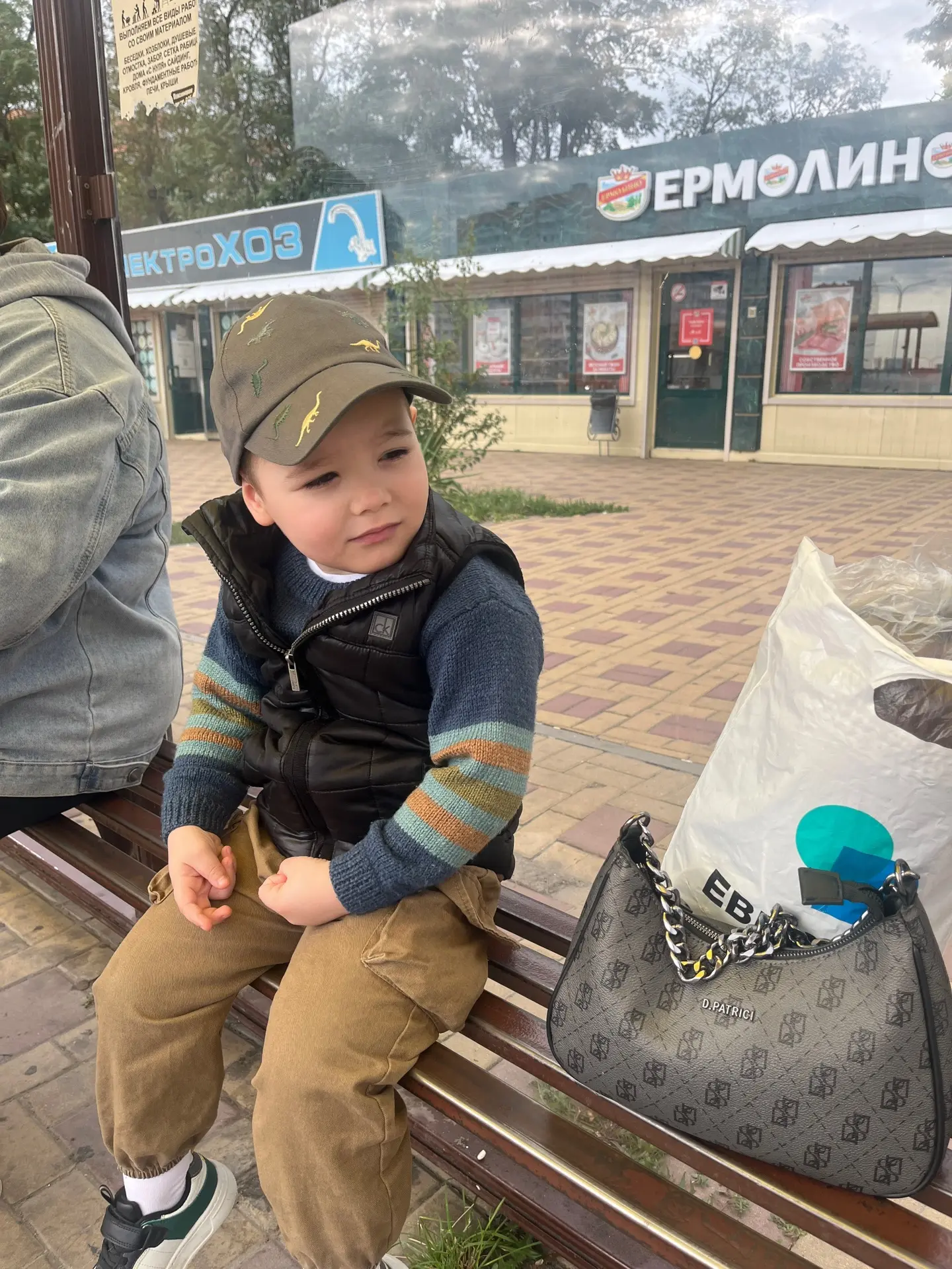 У КУРСКООООГГГООООО ВОККККЗААААААЛЛЛААААА