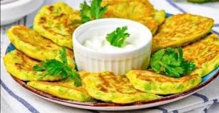 КАБАЧКОВЫЕ ОЛАДЬИ НА СКОВОРОДЕ