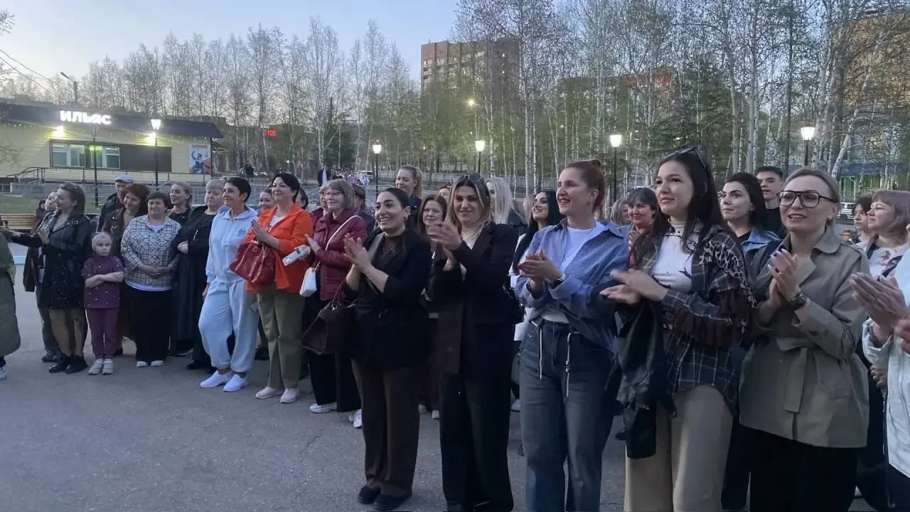 🪷 Лотос Комарова стал символом Амурской области в «Театральном поезде»  Прощаясь с «Театральным поез