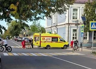 ⚡️В Павловске 12-летний самокатчик выехал на встречку и столкнулся с Kia