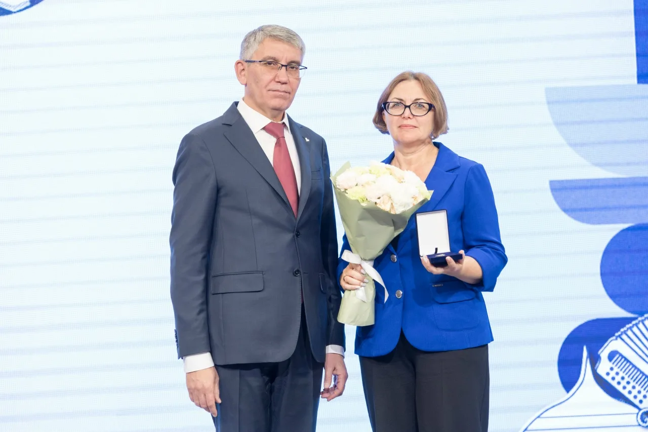 📚 Педагог Чернского педколледжа удостоена почетного звания​