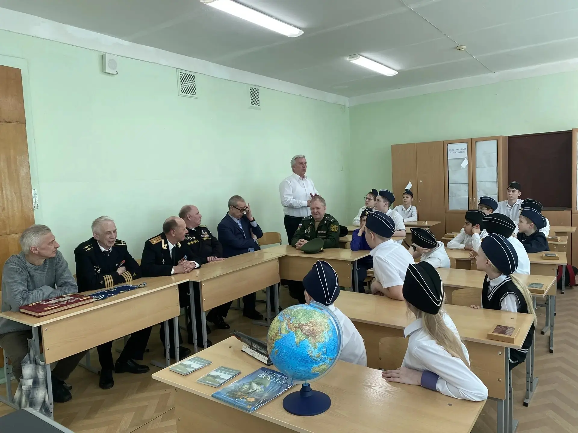 🇷🇺МУЖЕСТВО ПОКОЛЕНИЙ: ВСТРЕЧА С ГЕРОЯМИ ПОДВОДНОГО ФЛОТА 🇷🇺    19 марта в музее центра образования -