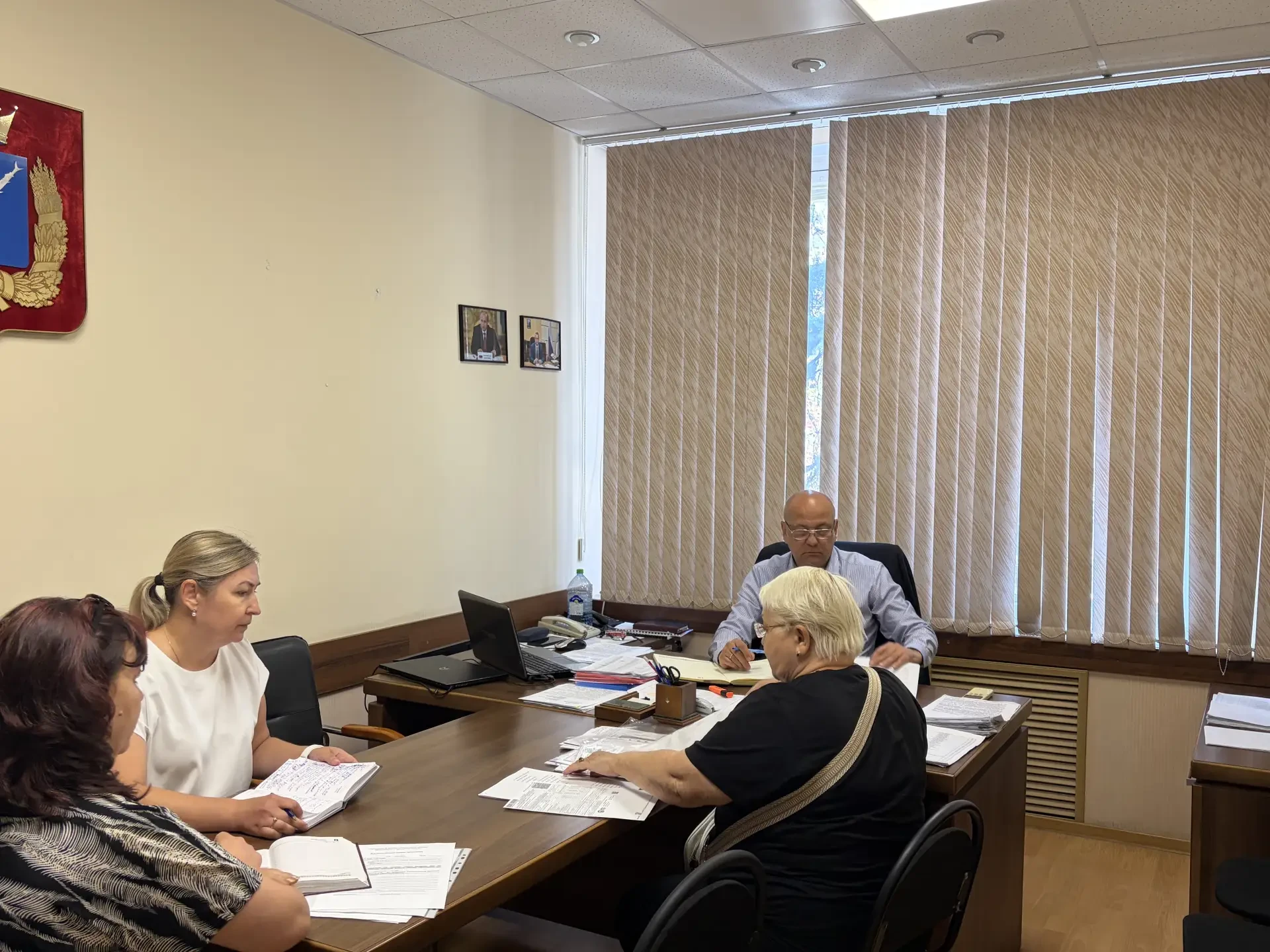 Станислав Данилов провел личный прием граждан 

18 июня 2026 года исполняющий обязанности начальника