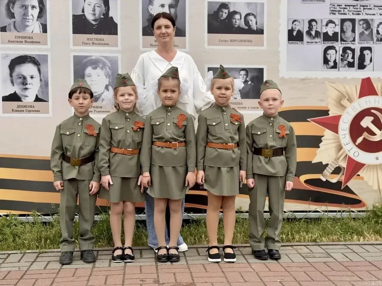 Детский сад поздравляет пограничников с профессиональным праздником!!!!🎉🎉🎉🎉🎉