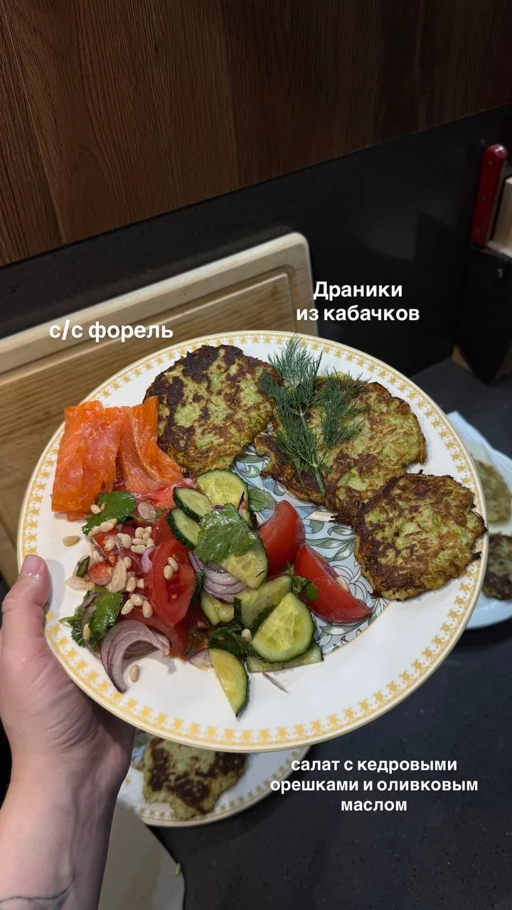 Новая подборка ужинов!  В последнее время мой организм требует много зелени, поэтому мой ужин буквал
