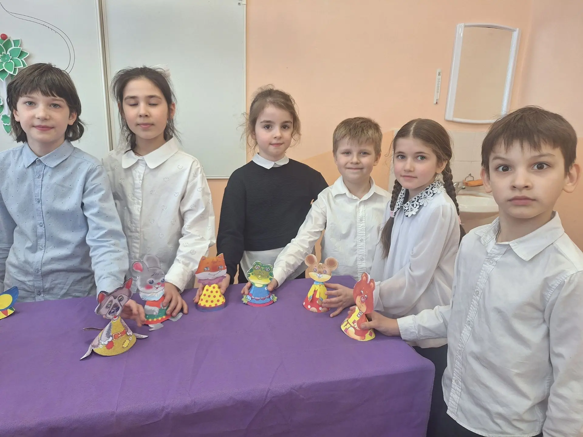 Всероссийская акция «В мире театра». «Театр народов России». Каждый год 27 марта мы отмечаем Всемирн