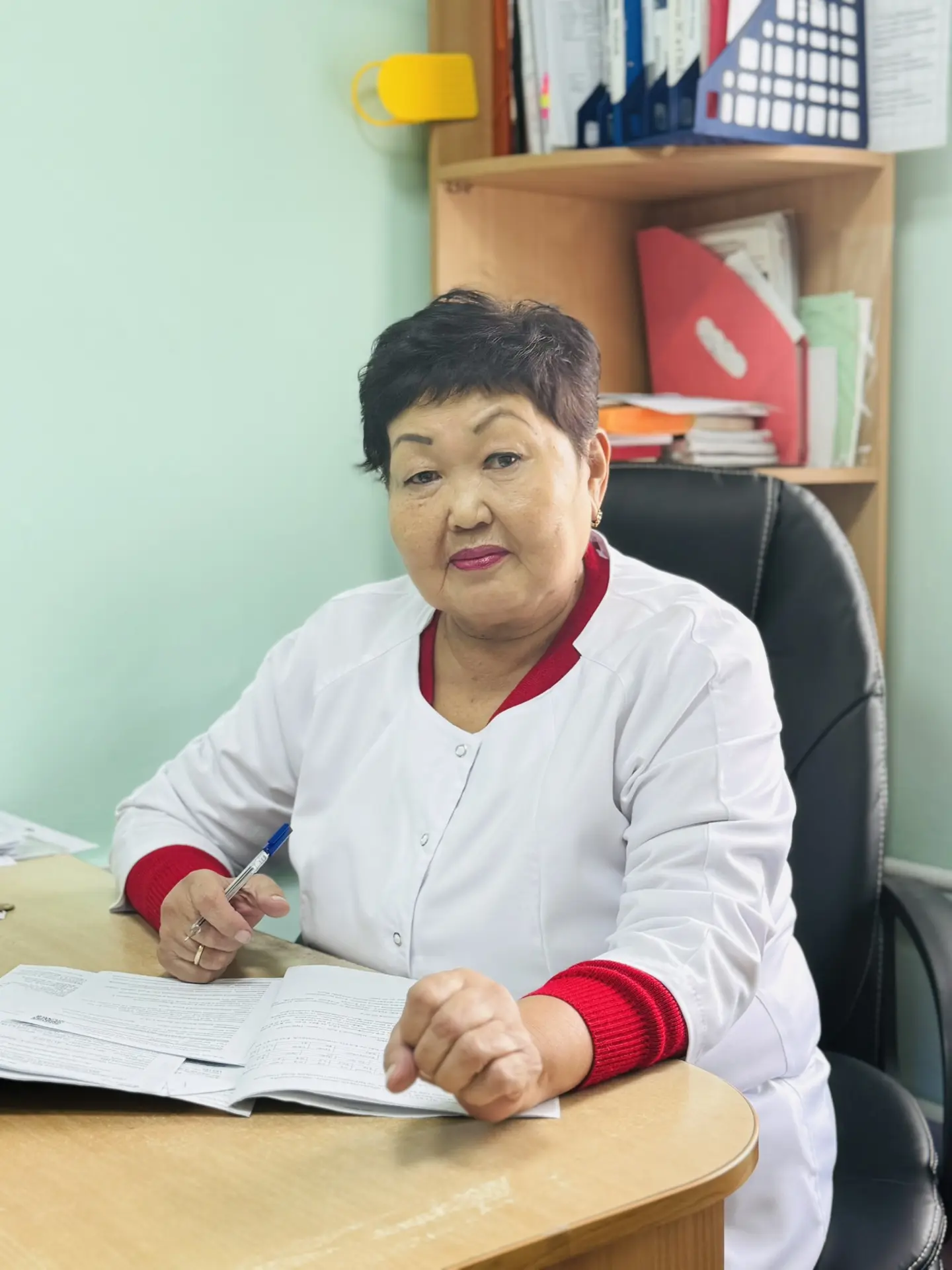 Уважаемая Дыжид Доржиевна!

От всего коллектива Городской поликлиники № 3 примите самые искренние и 