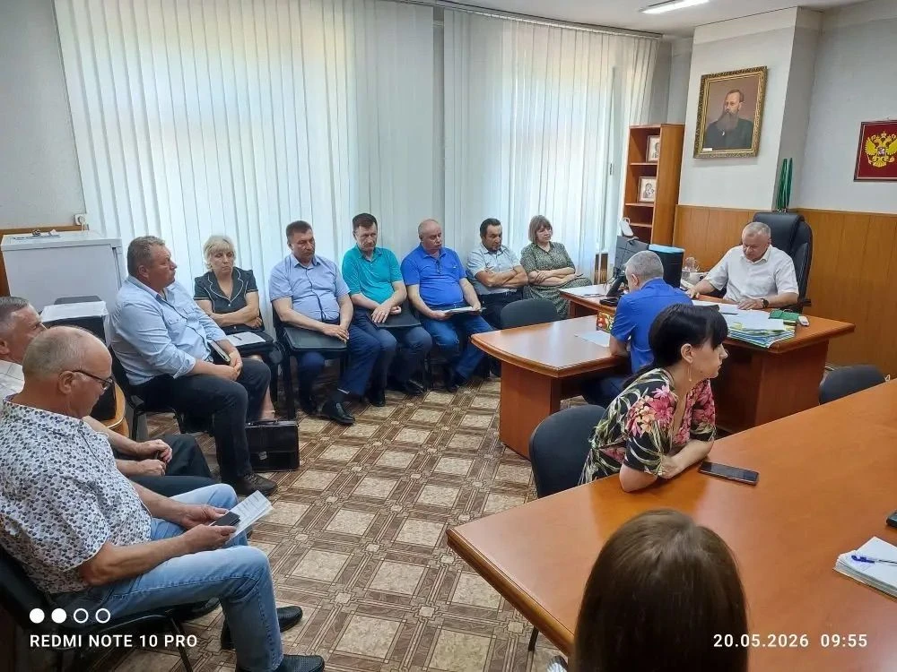 Сегодня начальник Управления лесами Насонов А. И. провел совещание с руководителями подведомственных