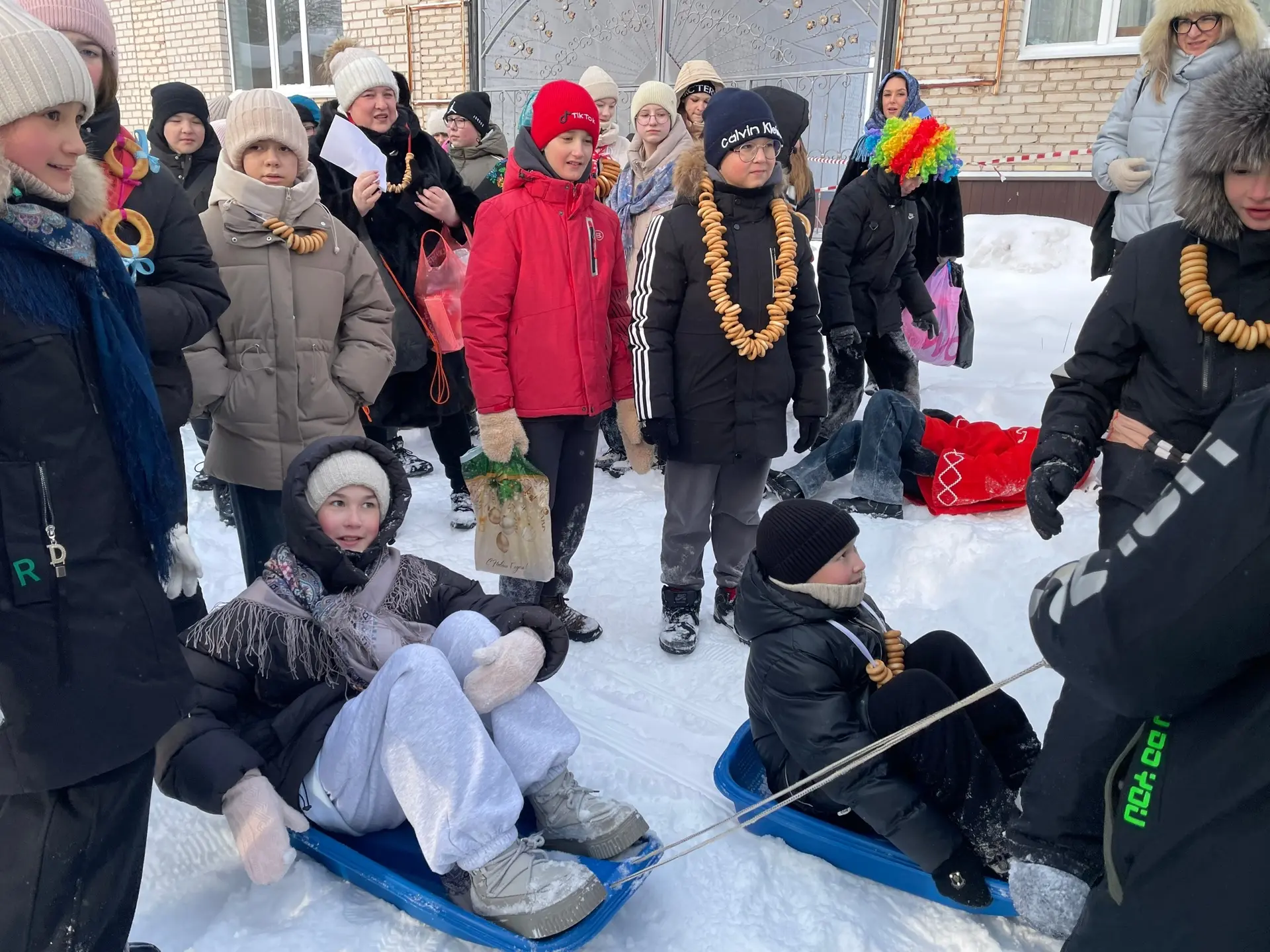 🥞В школе отгремела «Широкая Масленица»! Проводили зиму весело: с песнями, хороводами, народными игра