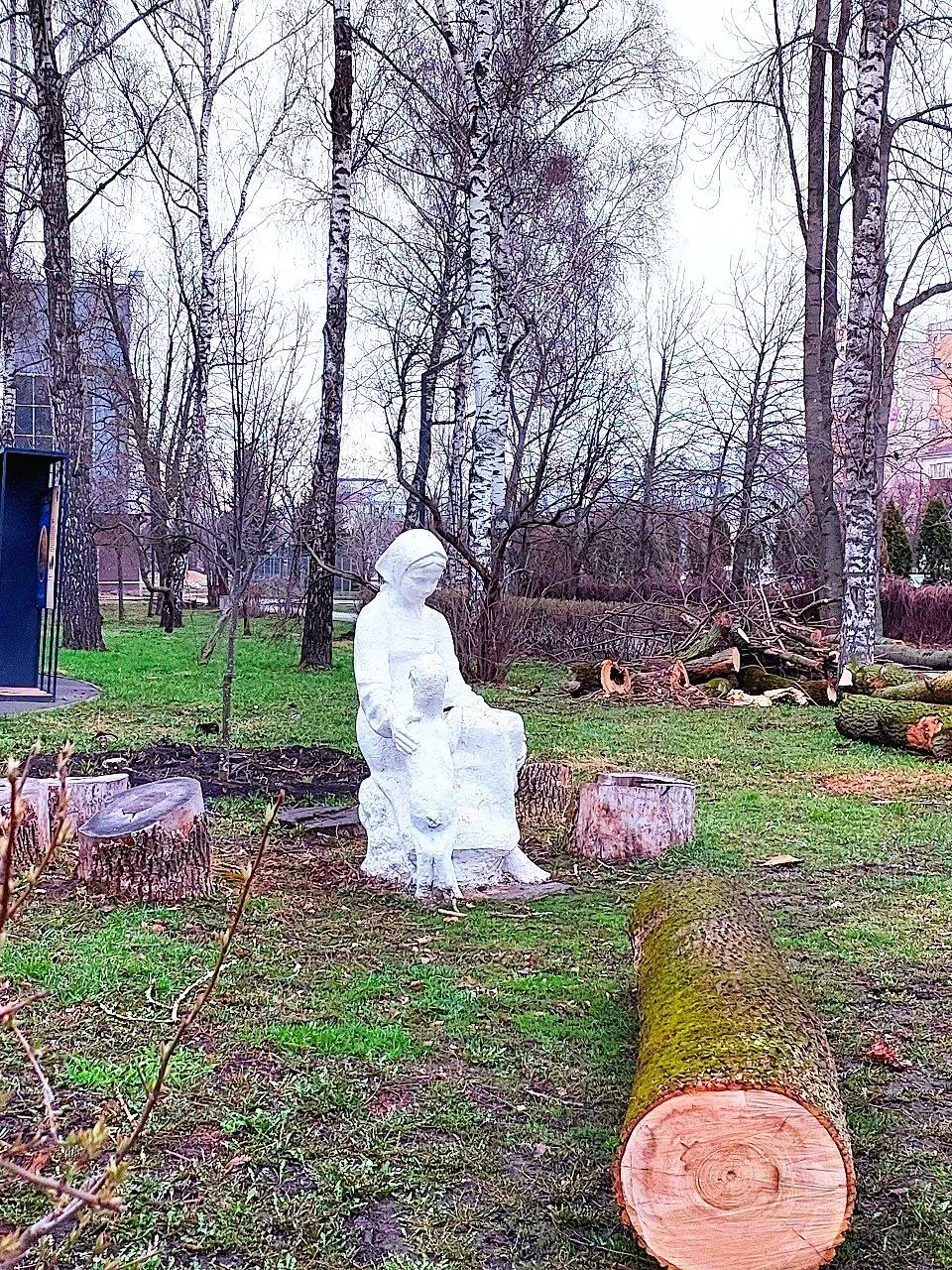🌸 Быханов сад 🌸  Друзья, Гуляка побывал сегодня в Быхановом саду - красота неописуемая! 😍 Цветение н