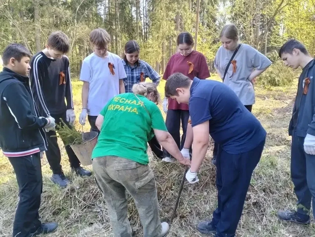 🌳 7 мая 2026 года школьное лесничество «Спутник леса» МОУ‑СОШ № 3 (к. Спутник) приняло участие в Меж