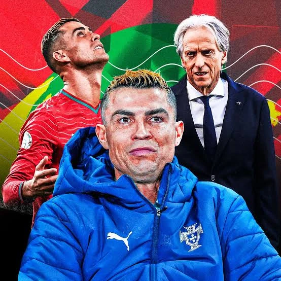 ⌨️ MARCA пишет, что Криштиану Роналду всерьез задумался над завершением карьеры в сборн...