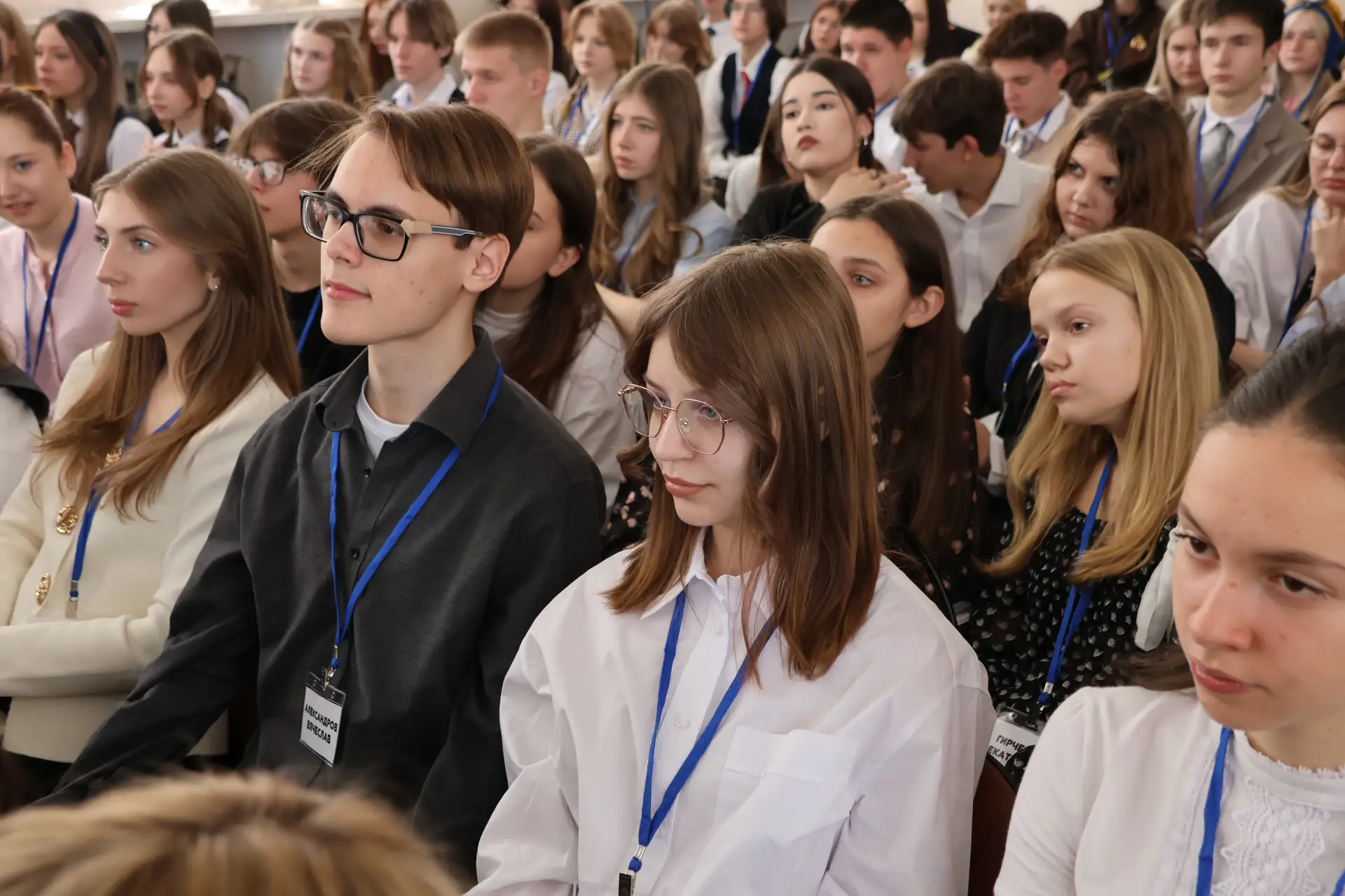 В Новомосковске на базе Лицея проходит Всероссийский дебат-форум «Смыслы» ⁣ Это уникальная площадка 