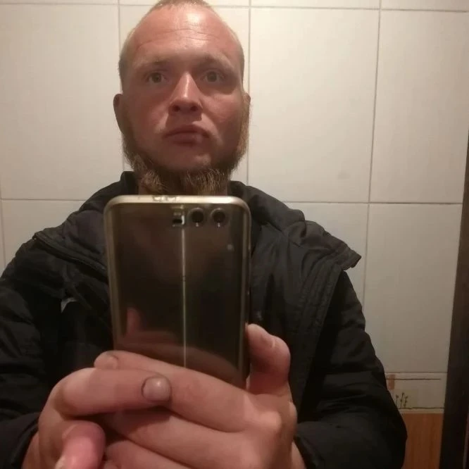 👧 Олег, 32 лет
📍 Санкт-Петербург

📝 Познакомица

Ищи меня в боте 👇
🍷 МОЖНАЛИЗА — твой бот знако