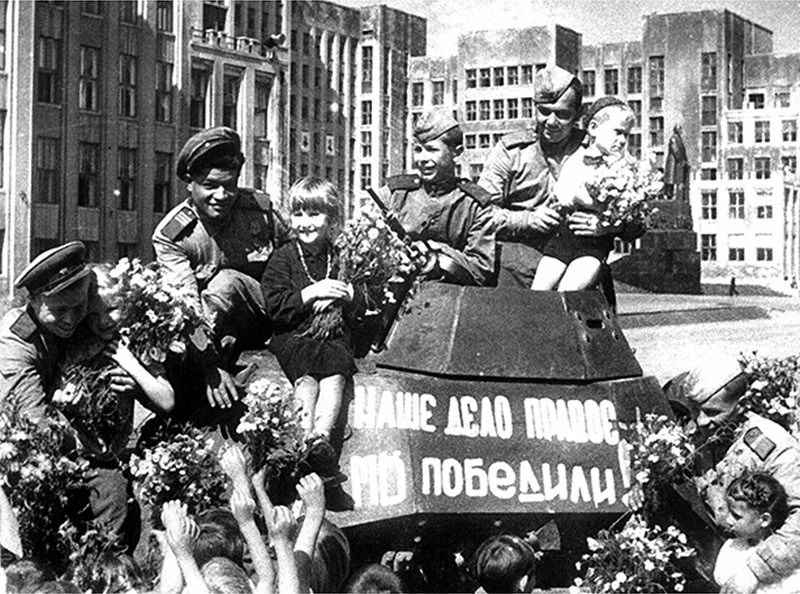 С Днем Победы! С великим Праздником!