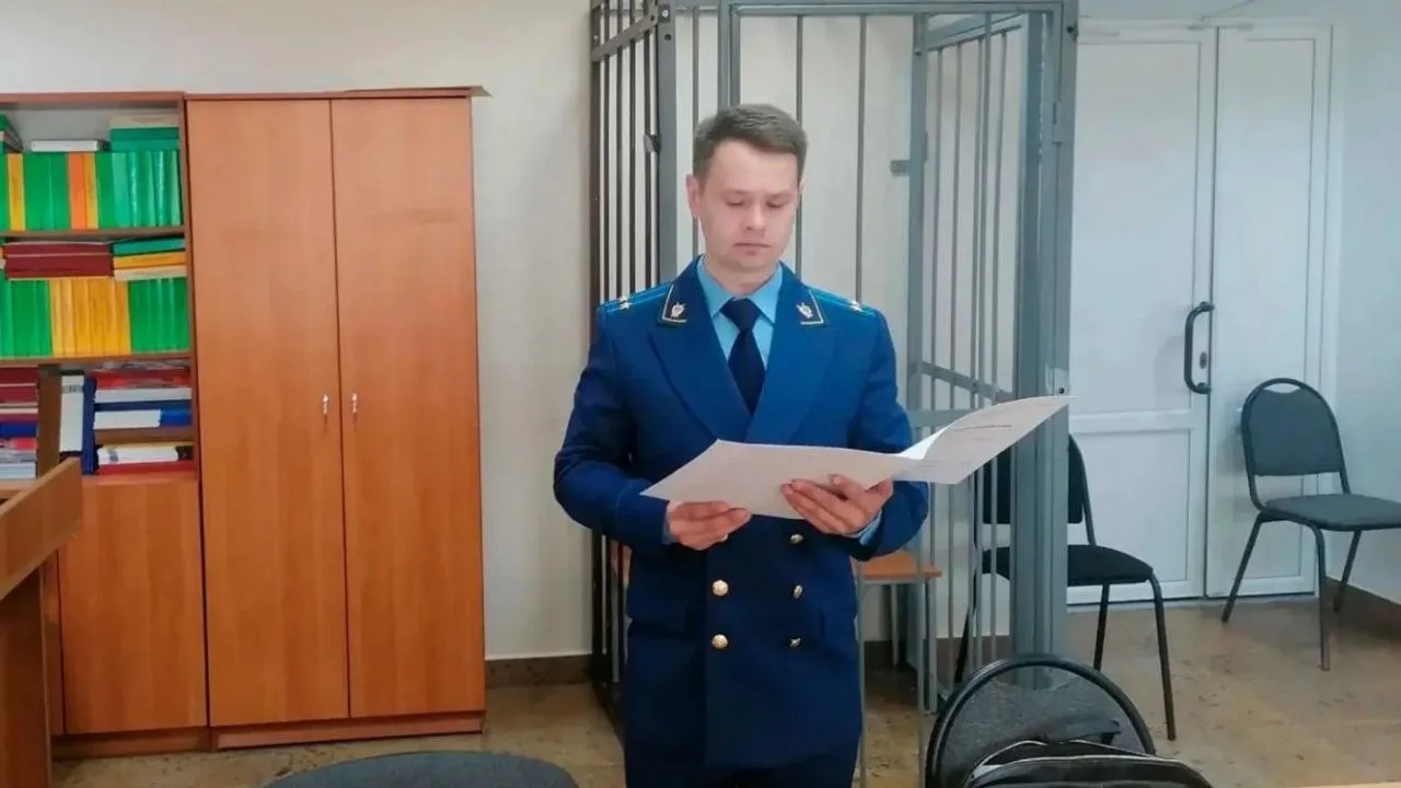 Житель Клинцов получил условный срок и лишился Kia Rio за мошенничество с соцконтрактом
