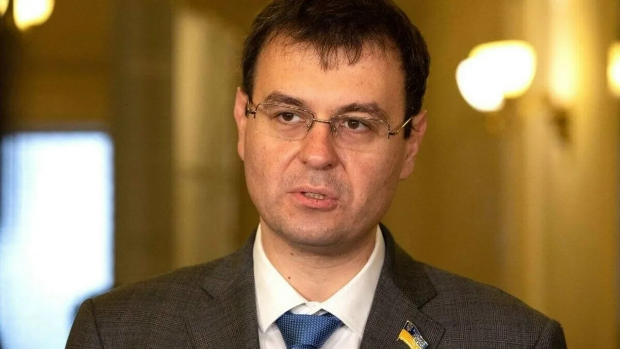 🇺🇦«Уже в октябре»: украинские военные останутся без зарплат — глава финансового комит...