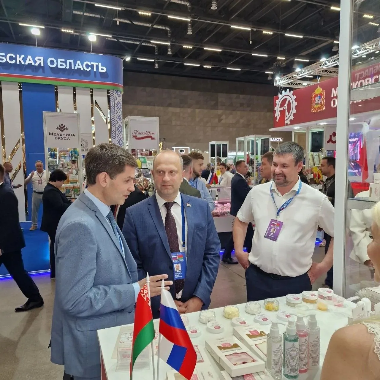 🇧🇾🇷🇺 Владимирская область расширяет сотрудничество на XIII Форуме регионов Беларуси...
