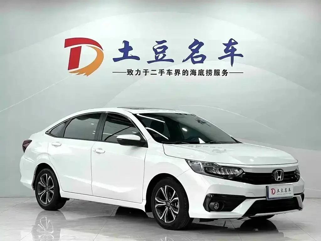 Страна: Китай
Марка:  Honda
Модель: Envix
Объем двигателя: 1.0 л турбо
Мощность: 122 лс
Топливо: Бен