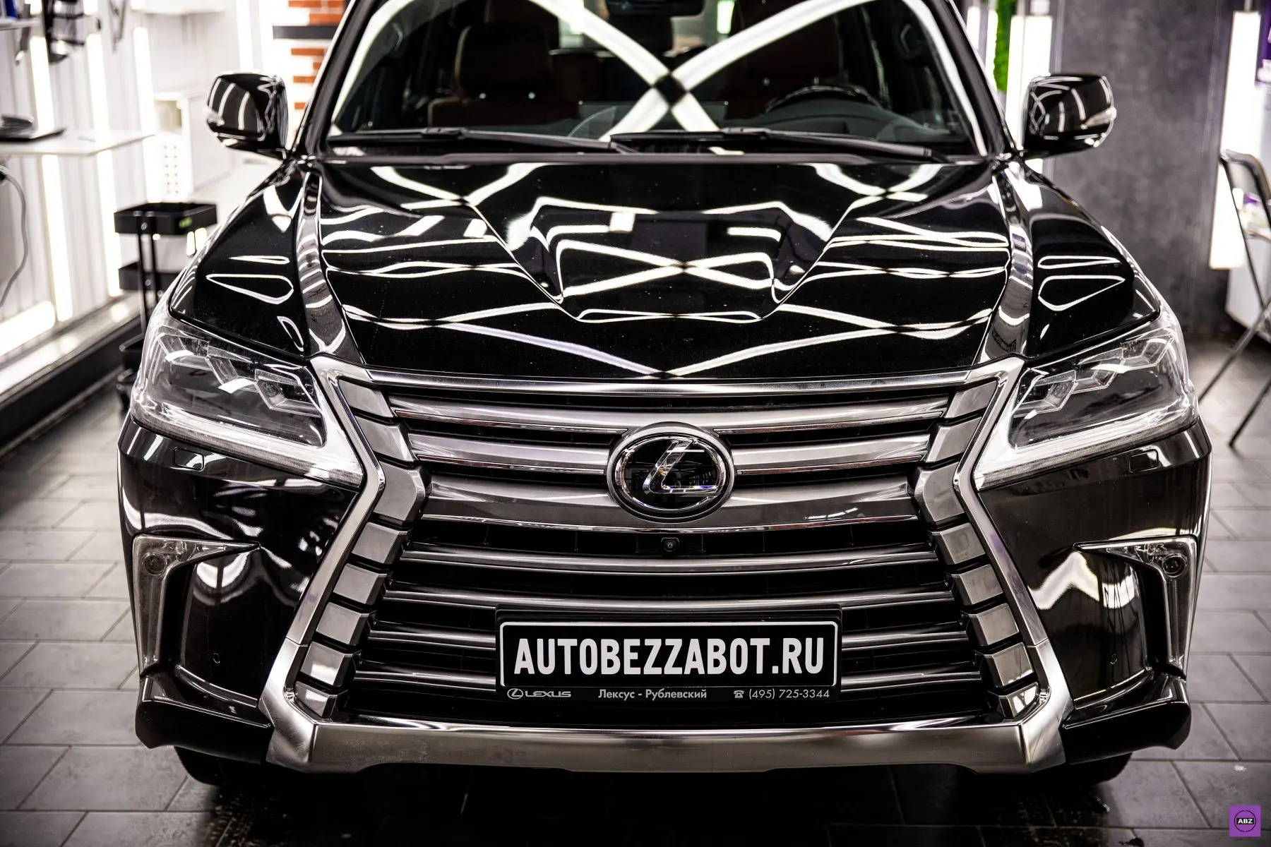 Любите свой Lexus и хотите сохранить его заводской блеск? Наши мастера оклеят ваш автом...