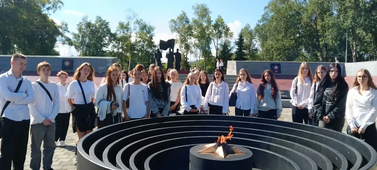 💫Не по учебникам, а сердцем: наши первокурсники почтили героев Второй мировой