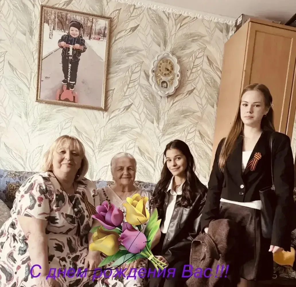 На протяжении всей праздничной недели, в преддверии Дня Победы, наши ученики, родители и классные ру