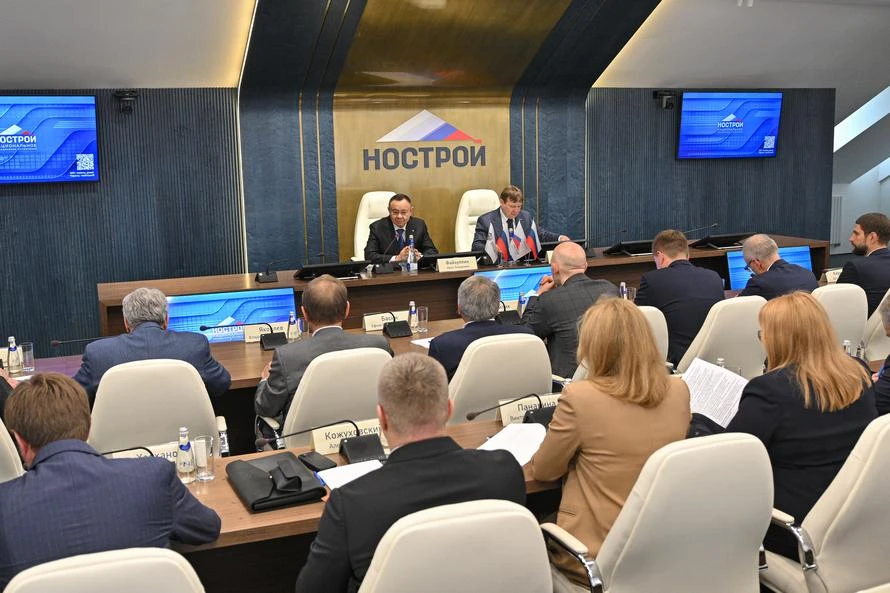 В НОСТРОЙ прошло Всероссийское совещание под руководством Главы Минстроя России

🇷🇺 Всероссийское 