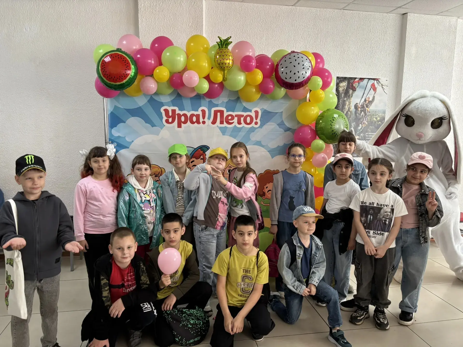1 июня открылся пришкольный лагерь МБОУ БСОШ №1 "Улыбка", долгожданная пора, каникулы. ...