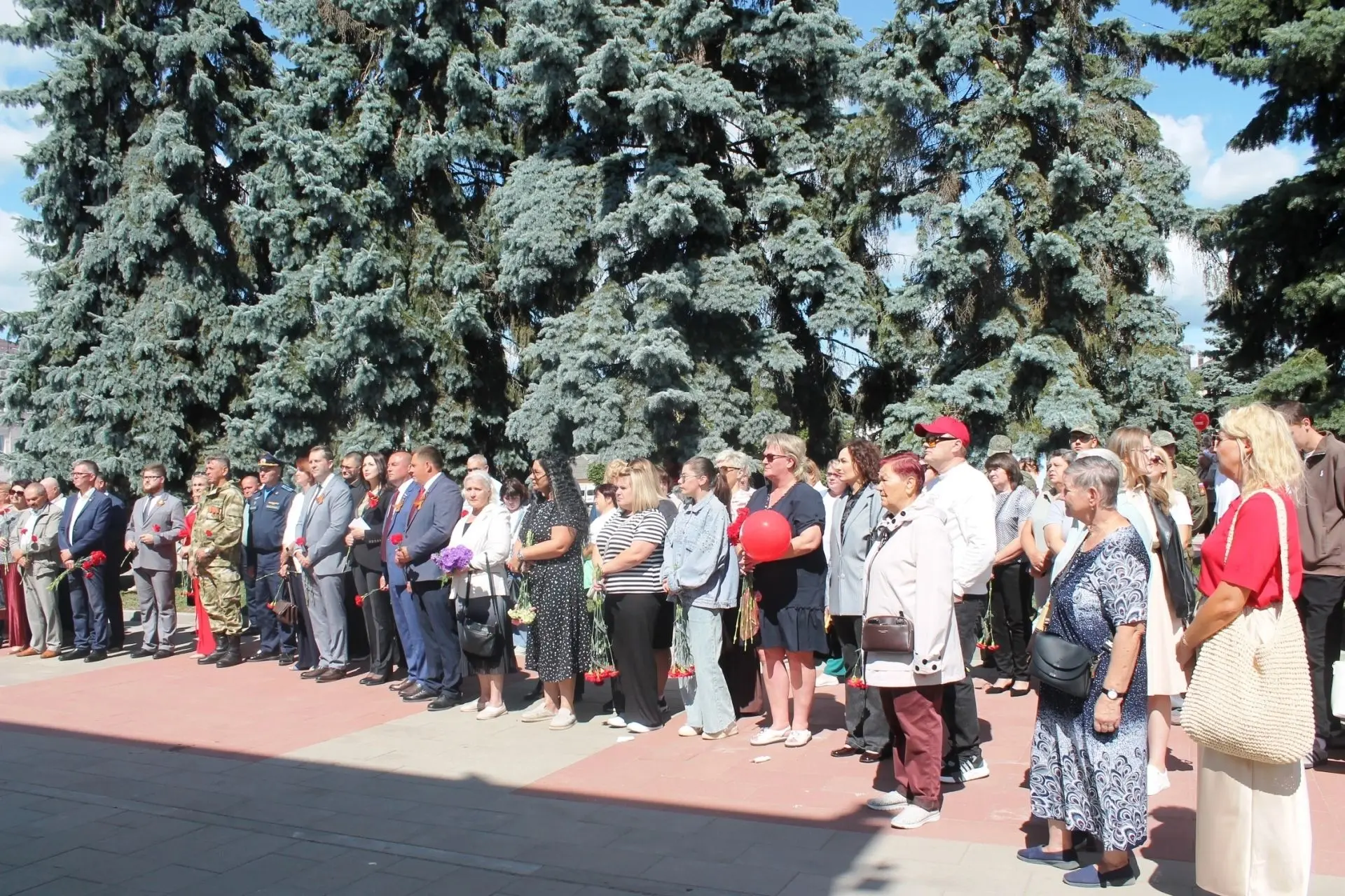 15 августа Карачев отметил 880 лет со дня  основания города  и 83-ю  годовщину со дня е...