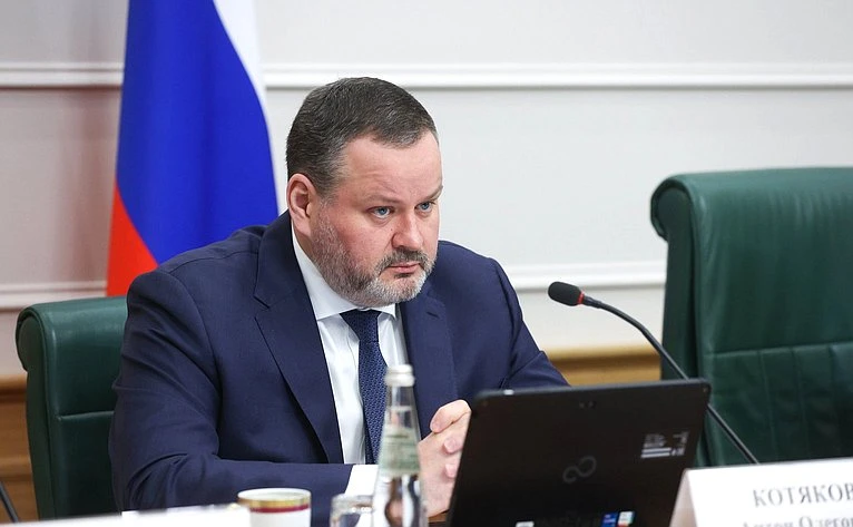 Антон Котяков: в следующем году маткапитал превысит один миллион рублей