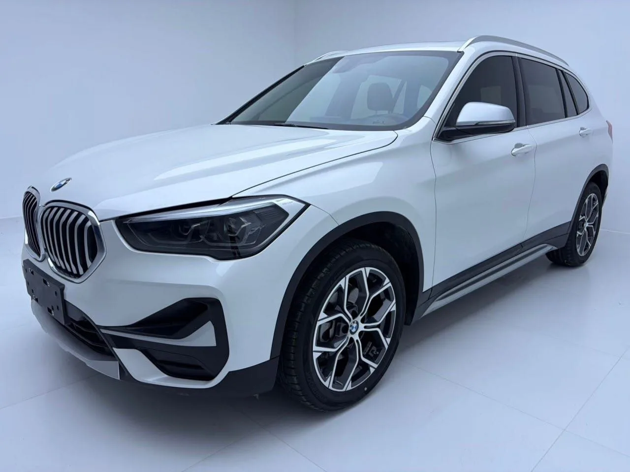 🔥 BMW X1 — ВСЕГО 10 842 КМ ЗА 2,817 МЛН ₽!