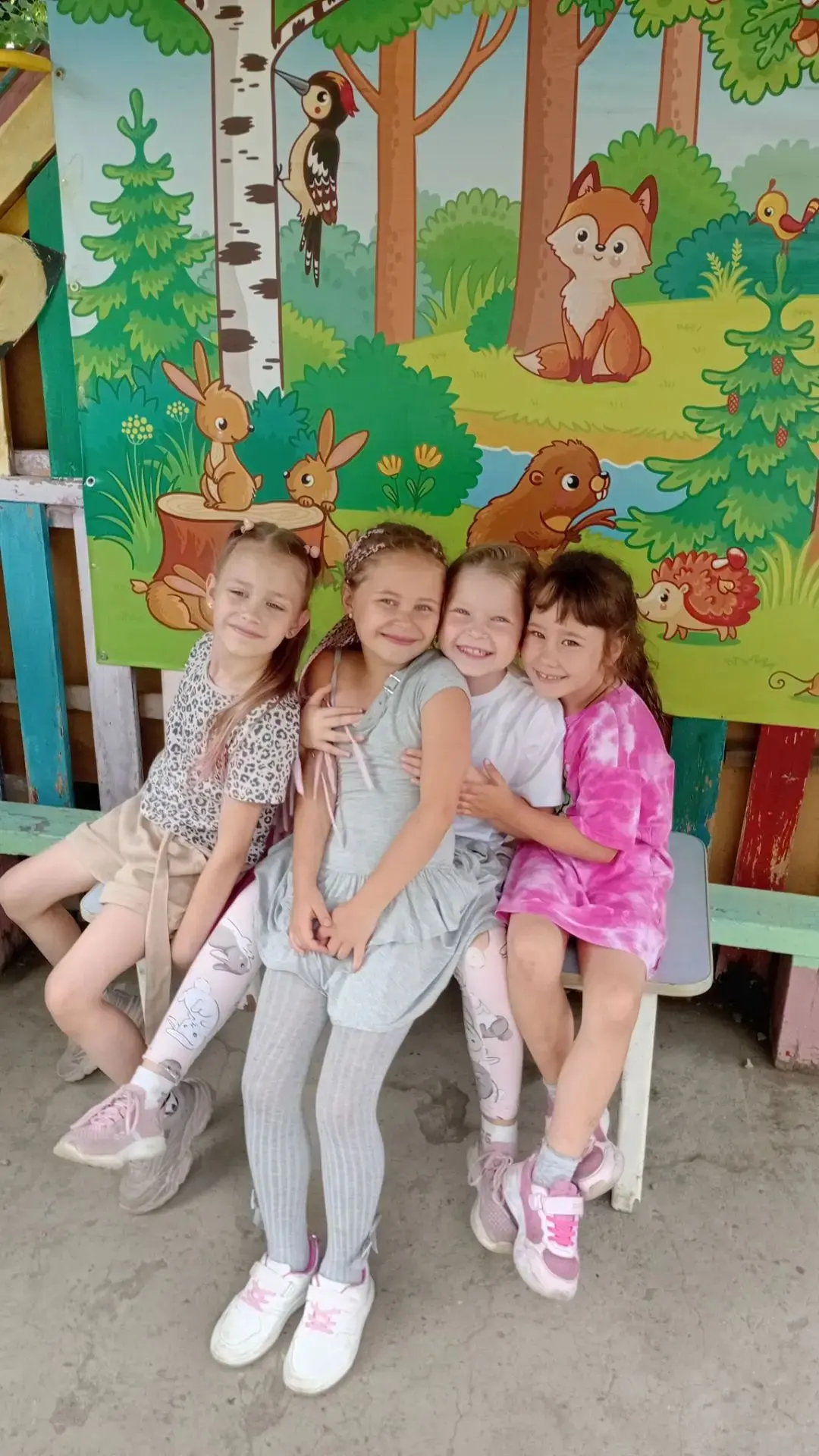 ☀️ Рубрика «Улица зовёт» ☀️

Свежий воздух, простор и миллион поводов для радости — вот что дарит де