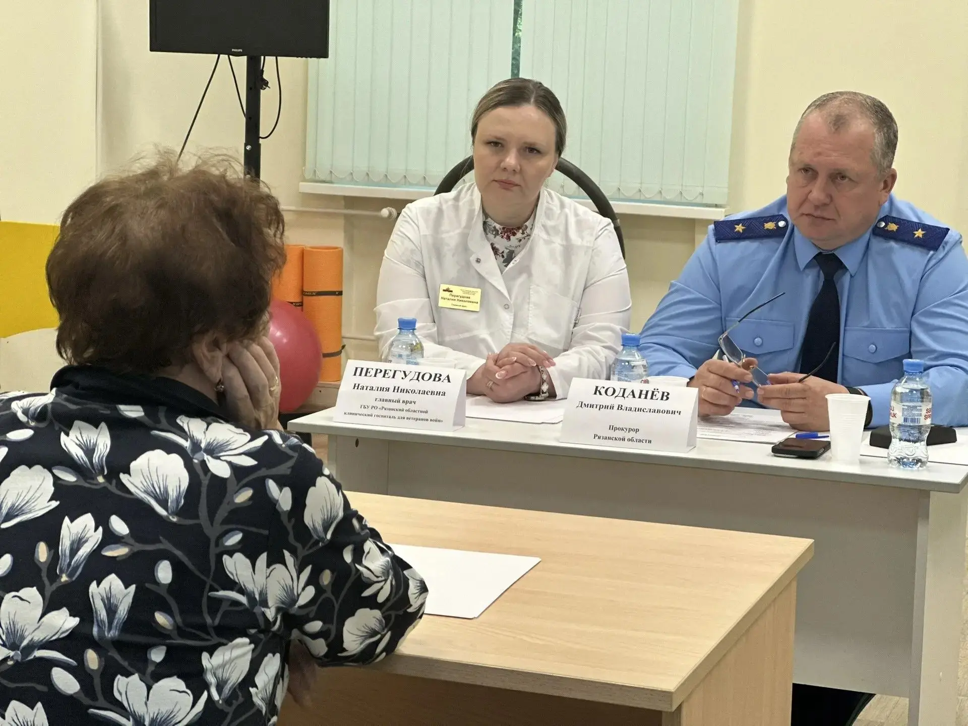 Прокурор Рязанской области Дмитрий Коданёв провёл личный приём граждан в Рязанском областном госпита