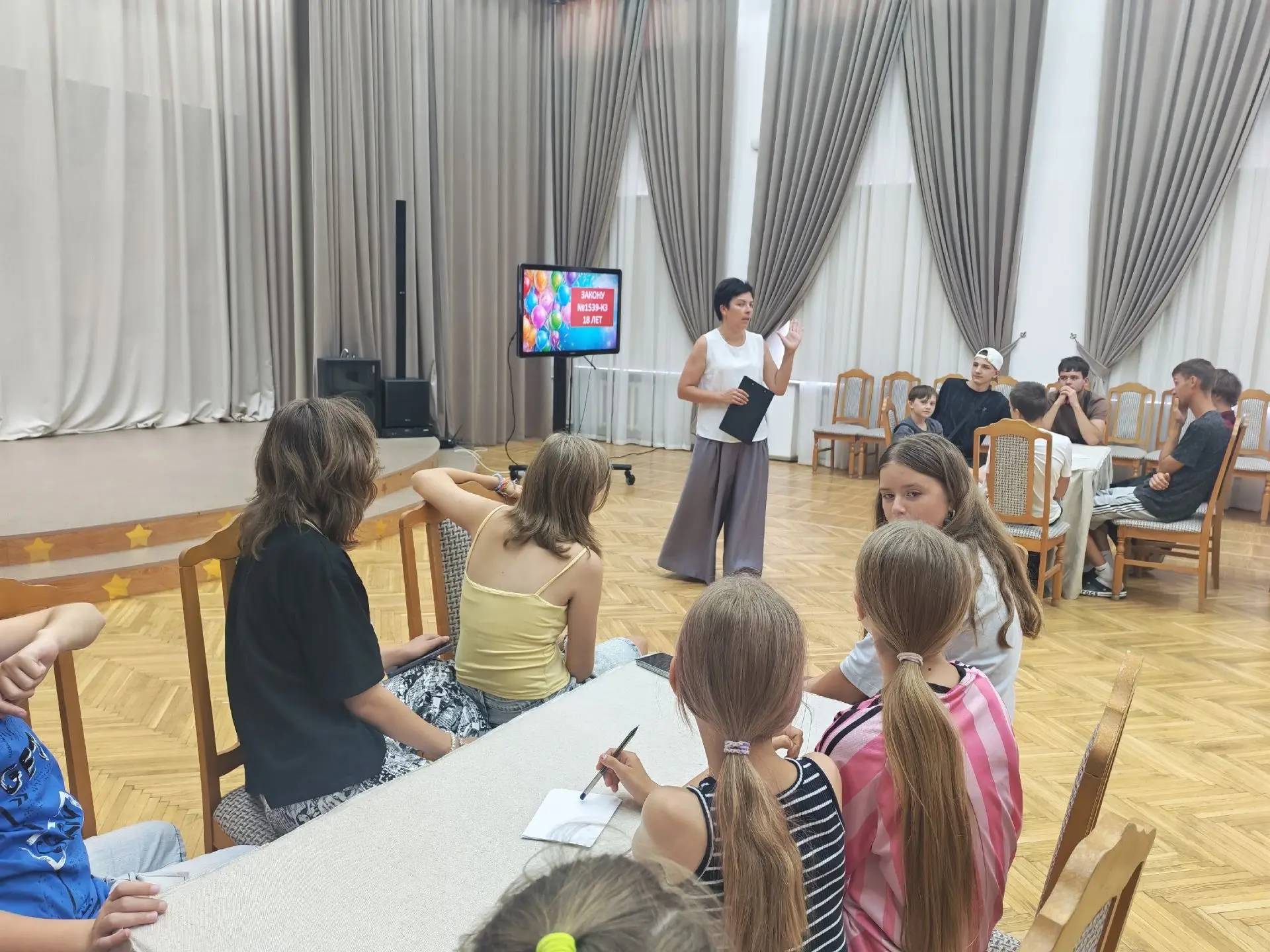 🎉☀️ 3 августа на летней досуговой площадке  «Академия творчества» было интересно и поз...