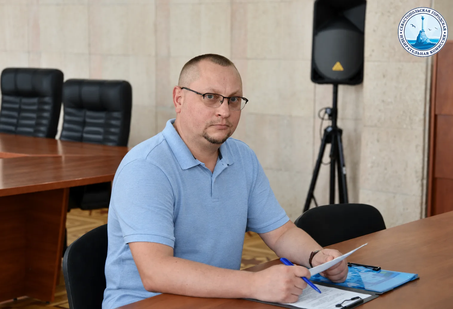 15 июля Севастопольская городская избирательная комиссия приняла документы для регистра...